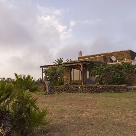 Villa Dammuso Sant'Anna à Pantelleria Extérieur photo