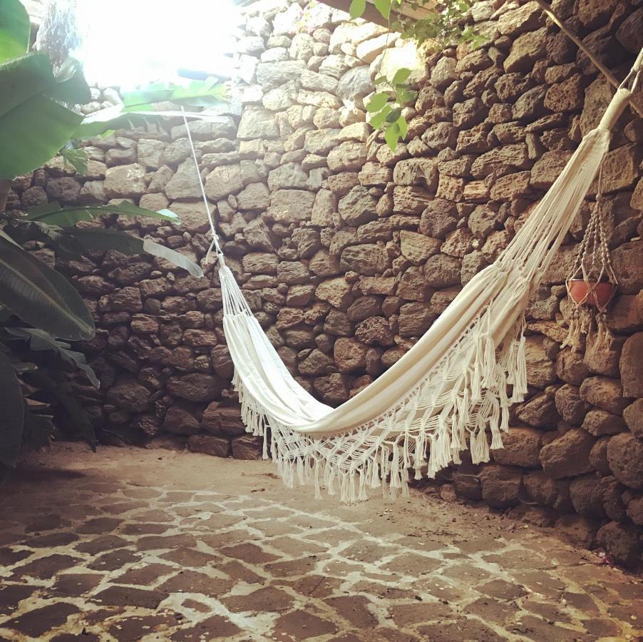 Villa Dammuso Sant'Anna à Pantelleria Extérieur photo