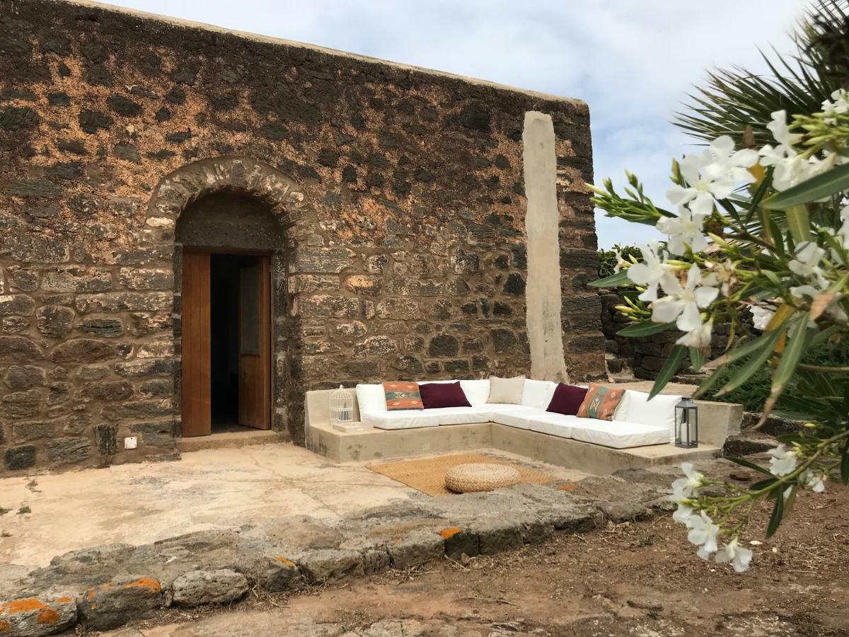 Villa Dammuso Sant'Anna à Pantelleria Extérieur photo